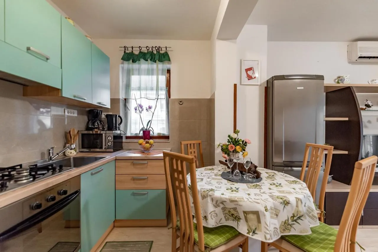 Apartment Edi 1 Pula Croatia